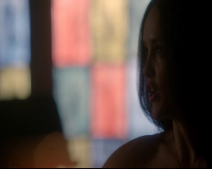 VampireDiariesWorld-dot-nl_TheOriginals_3x06BeautifulMistake0953.jpg