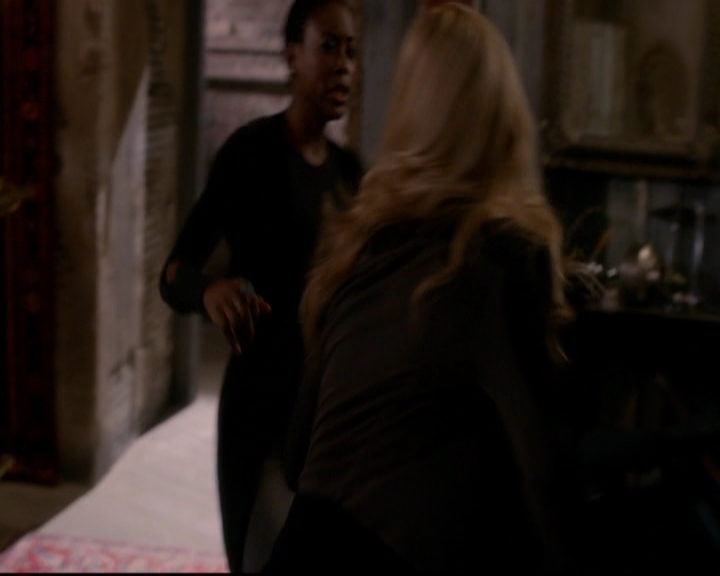 VampireDiariesWorld-dot-nl_TheOriginals_3x06BeautifulMistake1093.jpg