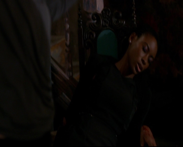 VampireDiariesWorld-dot-nl_TheOriginals_3x06BeautifulMistake1142.jpg