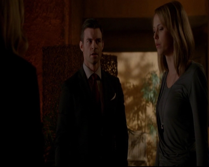 VampireDiariesWorld-dot-nl_TheOriginals_3x06BeautifulMistake1386.jpg