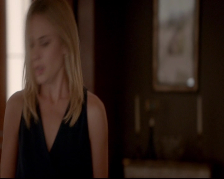 VampireDiariesWorld-dot-nl_TheOriginals_3x06BeautifulMistake1790.jpg