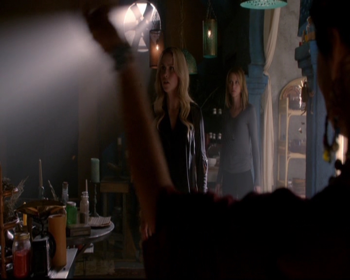 VampireDiariesWorld-dot-nl_TheOriginals_3x06BeautifulMistake1895.jpg