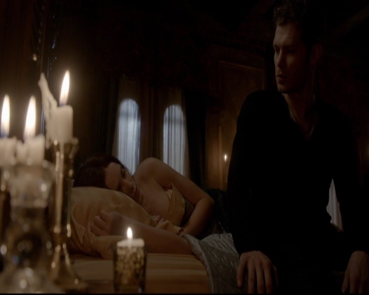 VampireDiariesWorld-dot-nl_TheOriginals_3x06BeautifulMistake2070.jpg