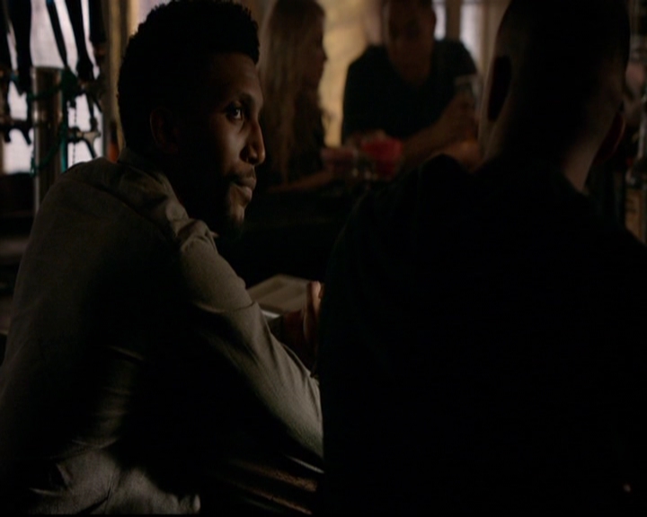 VampireDiariesWorld-dot-nl_TheOriginals_3x07OutOfTheEasy0770.jpg