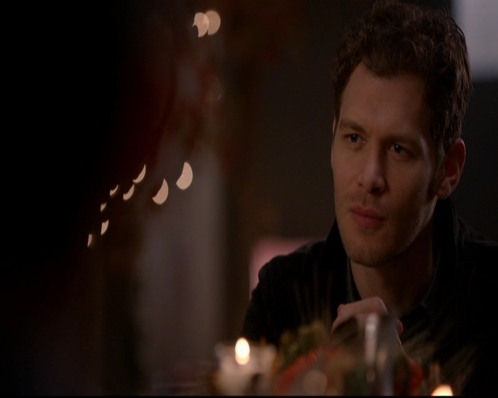 VampireDiariesWorld-dot-nl_TheOriginals_3x07OutOfTheEasy0819.jpg