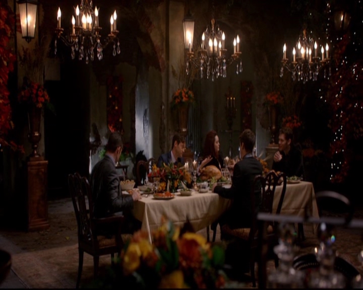 VampireDiariesWorld-dot-nl_TheOriginals_3x07OutOfTheEasy0821.jpg