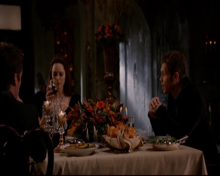 VampireDiariesWorld-dot-nl_TheOriginals_3x07OutOfTheEasy0858.jpg