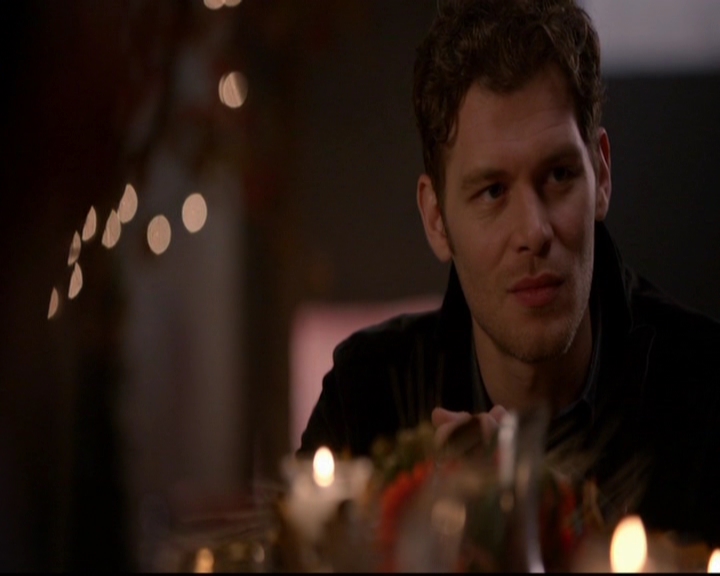 VampireDiariesWorld-dot-nl_TheOriginals_3x07OutOfTheEasy0867.jpg