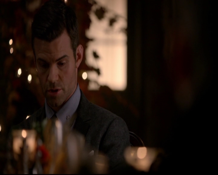 VampireDiariesWorld-dot-nl_TheOriginals_3x07OutOfTheEasy0986.jpg