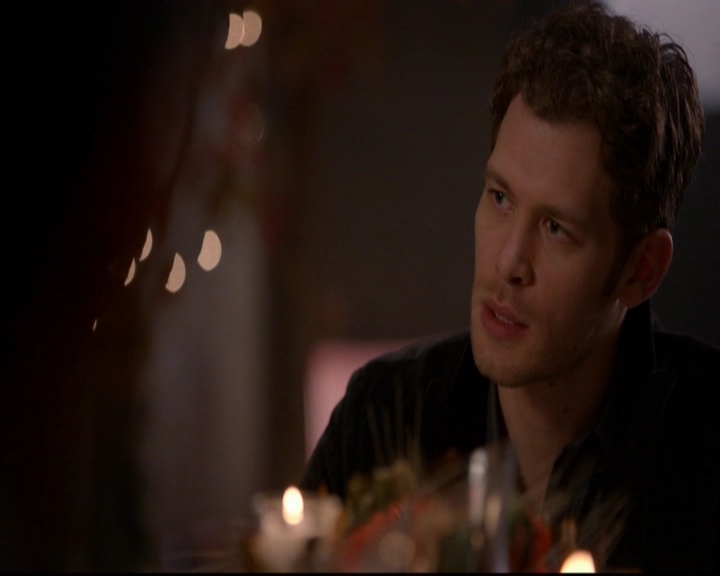 VampireDiariesWorld-dot-nl_TheOriginals_3x07OutOfTheEasy0994.jpg