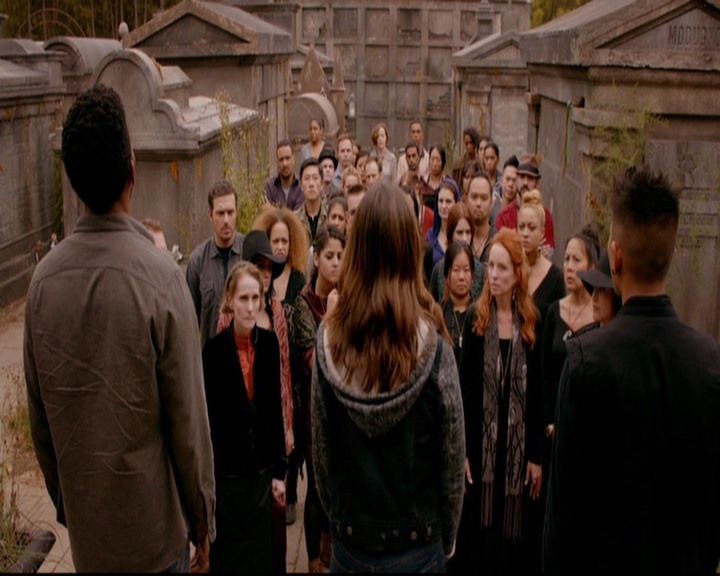 VampireDiariesWorld-dot-nl_TheOriginals_3x07OutOfTheEasy1320.jpg