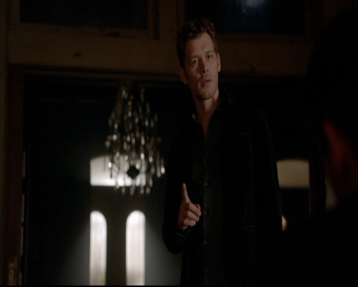 VampireDiariesWorld-dot-nl_TheOriginals_3x07OutOfTheEasy1353.jpg