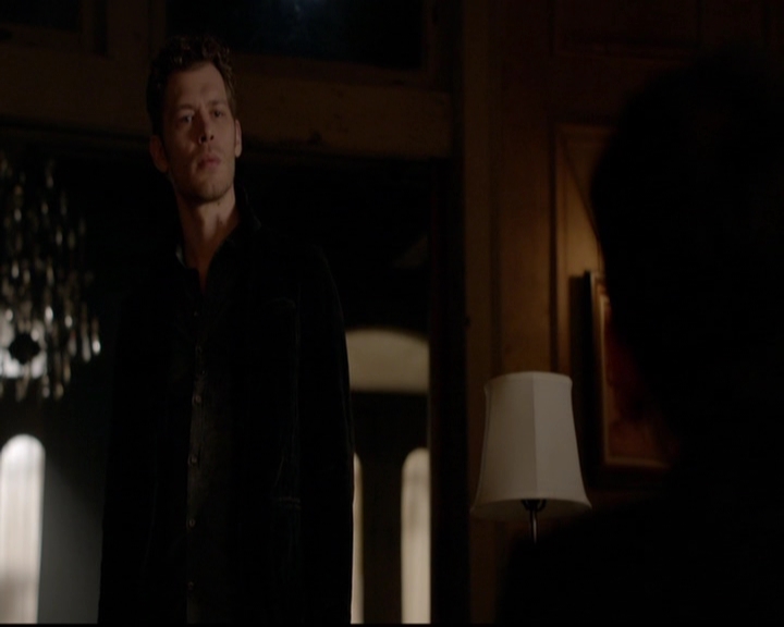 VampireDiariesWorld-dot-nl_TheOriginals_3x07OutOfTheEasy1365.jpg