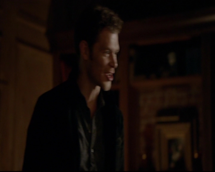 VampireDiariesWorld-dot-nl_TheOriginals_3x07OutOfTheEasy1373.jpg