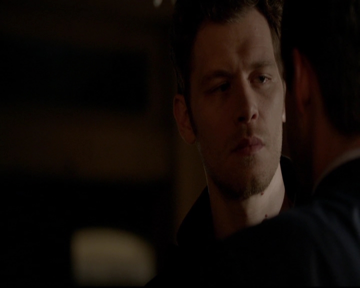 VampireDiariesWorld-dot-nl_TheOriginals_3x07OutOfTheEasy1404.jpg