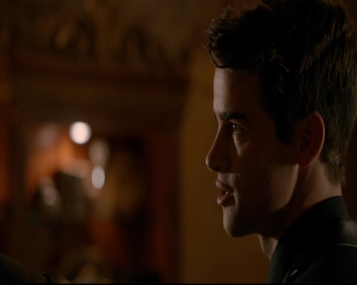 VampireDiariesWorld-dot-nl_TheOriginals_3x07OutOfTheEasy1463.jpg