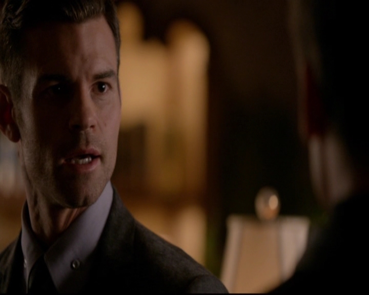 VampireDiariesWorld-dot-nl_TheOriginals_3x07OutOfTheEasy1467.jpg