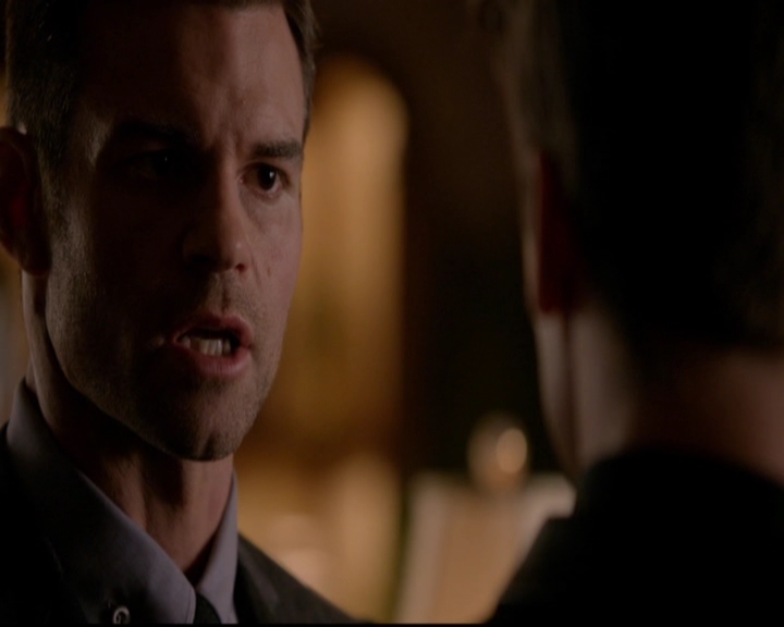 VampireDiariesWorld-dot-nl_TheOriginals_3x07OutOfTheEasy1470.jpg