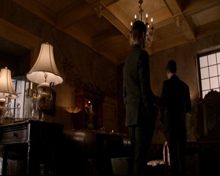 VampireDiariesWorld-dot-nl_TheOriginals_3x07OutOfTheEasy1478.jpg