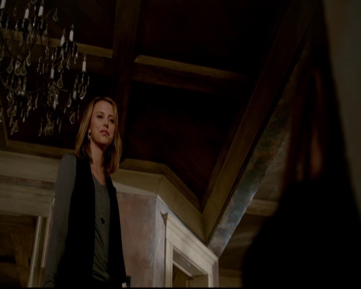 VampireDiariesWorld-dot-nl_TheOriginals_3x07OutOfTheEasy1498.jpg