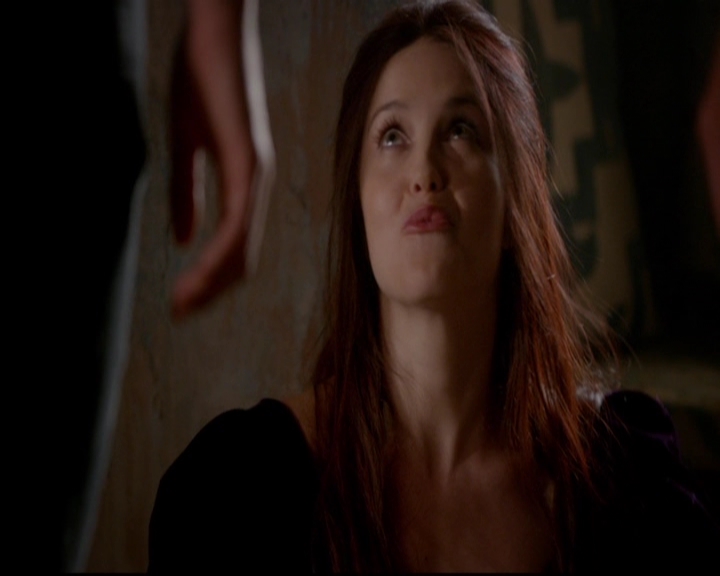 VampireDiariesWorld-dot-nl_TheOriginals_3x07OutOfTheEasy1518.jpg