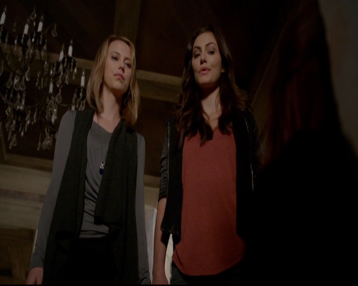 VampireDiariesWorld-dot-nl_TheOriginals_3x07OutOfTheEasy1520.jpg