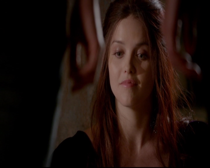 VampireDiariesWorld-dot-nl_TheOriginals_3x07OutOfTheEasy1535.jpg