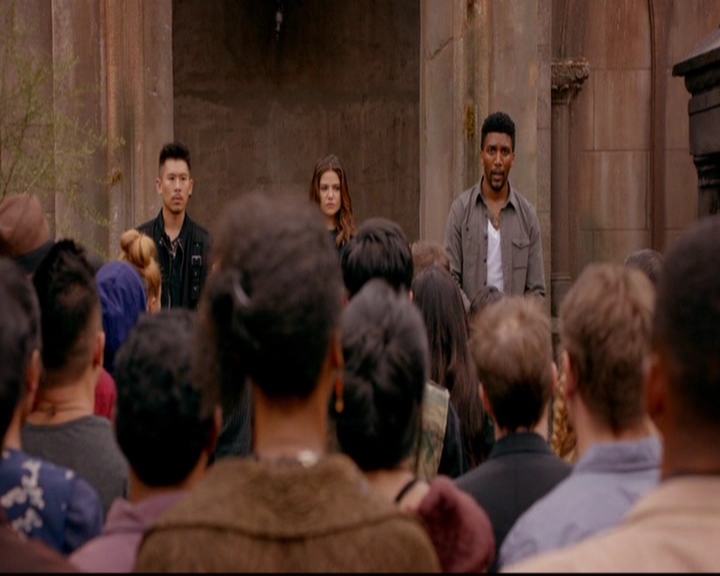 VampireDiariesWorld-dot-nl_TheOriginals_3x07OutOfTheEasy1571.jpg