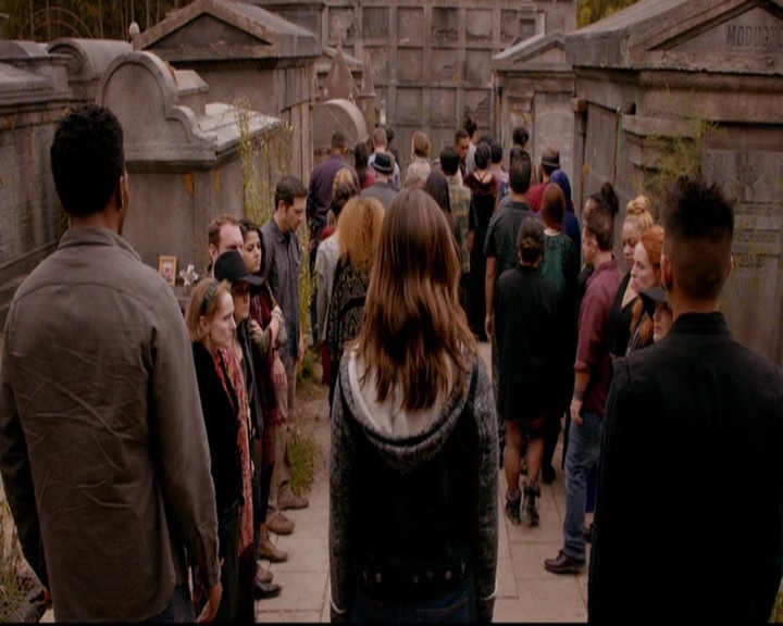 VampireDiariesWorld-dot-nl_TheOriginals_3x07OutOfTheEasy1583.jpg