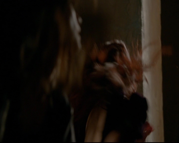 VampireDiariesWorld-dot-nl_TheOriginals_3x07OutOfTheEasy1611.jpg