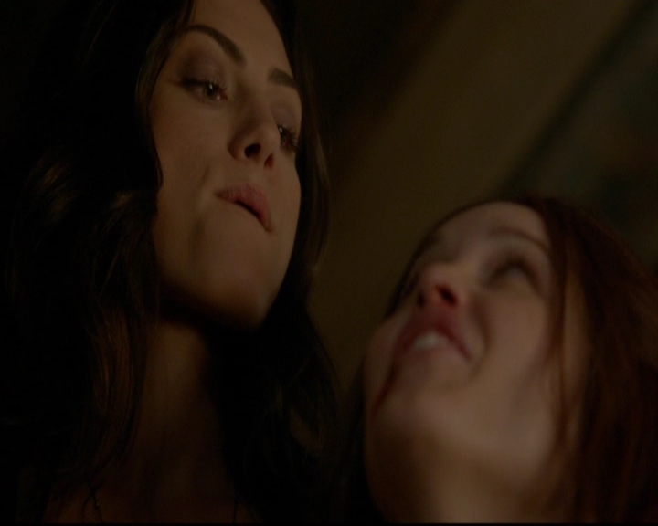 VampireDiariesWorld-dot-nl_TheOriginals_3x07OutOfTheEasy1650.jpg