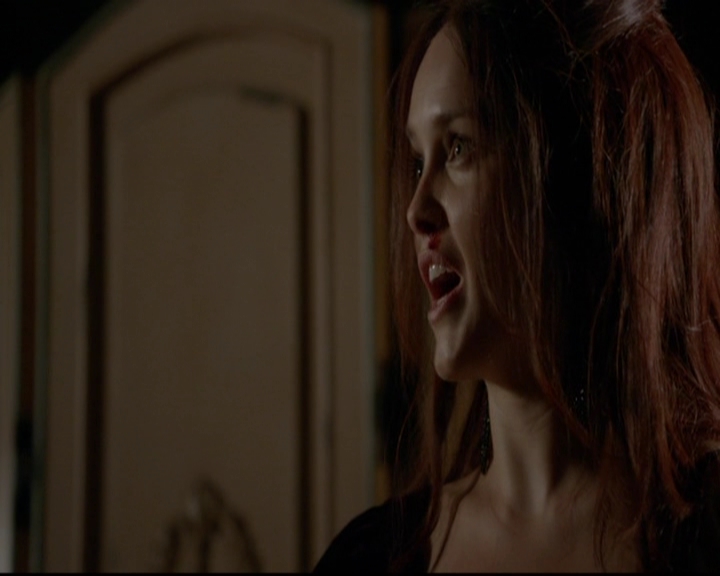 VampireDiariesWorld-dot-nl_TheOriginals_3x07OutOfTheEasy1670.jpg