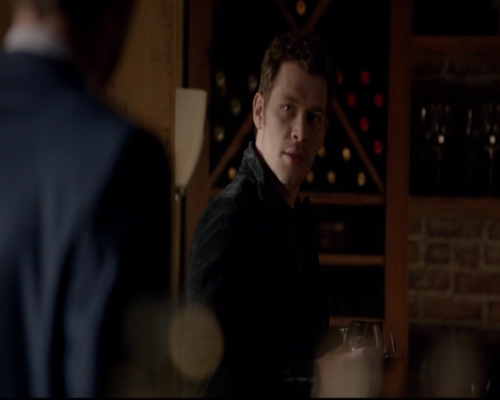 VampireDiariesWorld-dot-nl_TheOriginals_3x07OutOfTheEasy1679.jpg