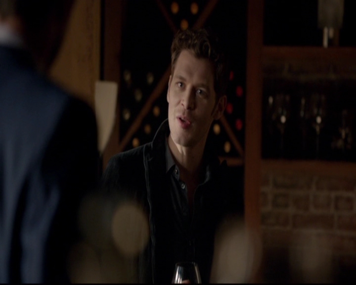 VampireDiariesWorld-dot-nl_TheOriginals_3x07OutOfTheEasy1680.jpg