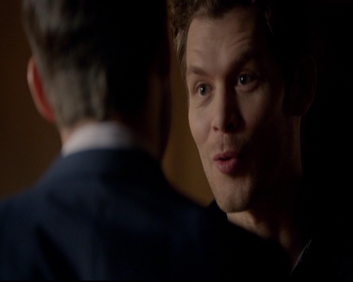 VampireDiariesWorld-dot-nl_TheOriginals_3x07OutOfTheEasy1706.jpg