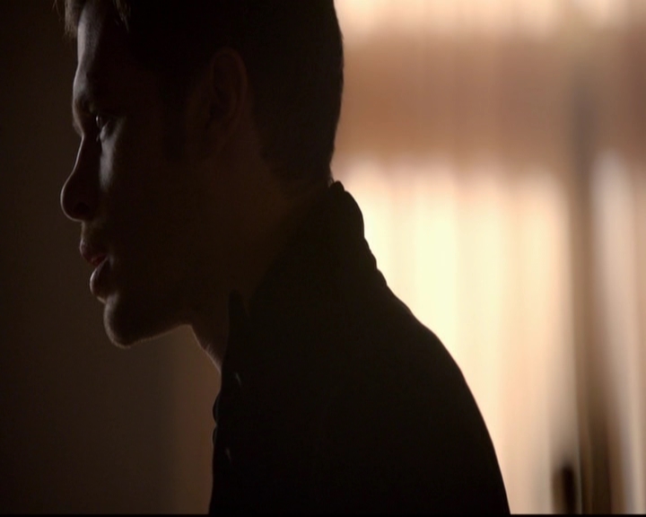 VampireDiariesWorld-dot-nl_TheOriginals_3x07OutOfTheEasy1711.jpg