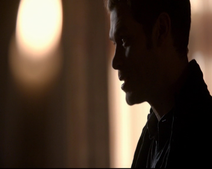 VampireDiariesWorld-dot-nl_TheOriginals_3x07OutOfTheEasy1728.jpg