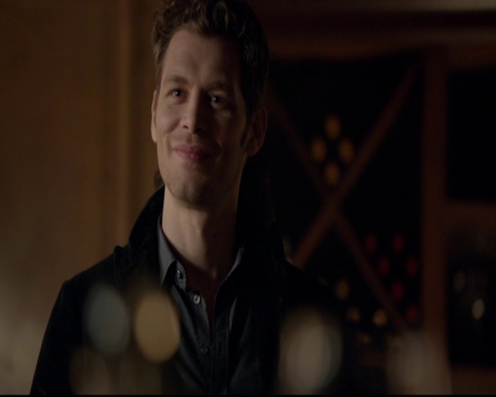 VampireDiariesWorld-dot-nl_TheOriginals_3x07OutOfTheEasy1740.jpg