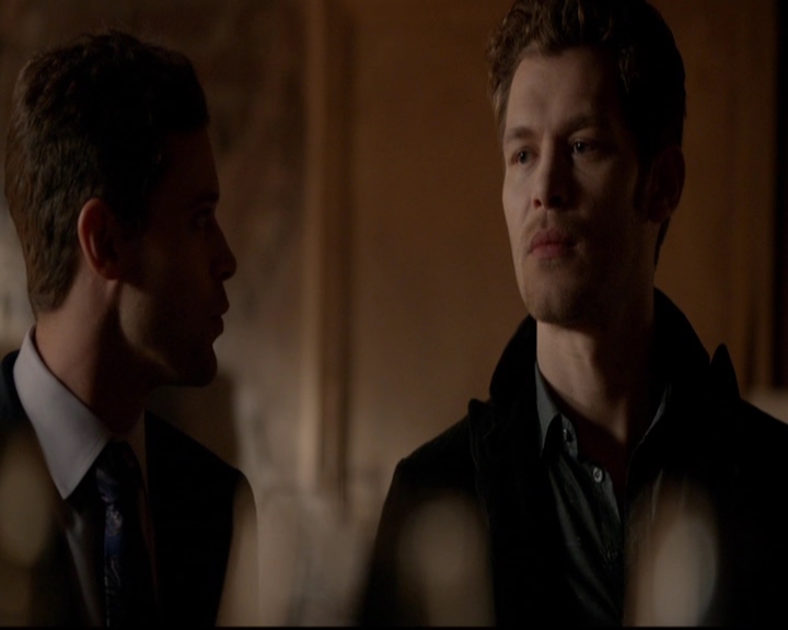 VampireDiariesWorld-dot-nl_TheOriginals_3x07OutOfTheEasy1755.jpg