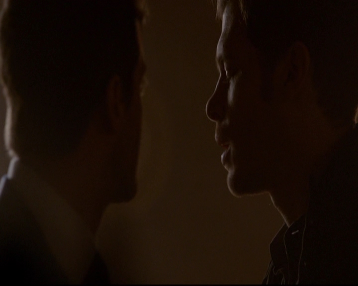 VampireDiariesWorld-dot-nl_TheOriginals_3x07OutOfTheEasy1758.jpg