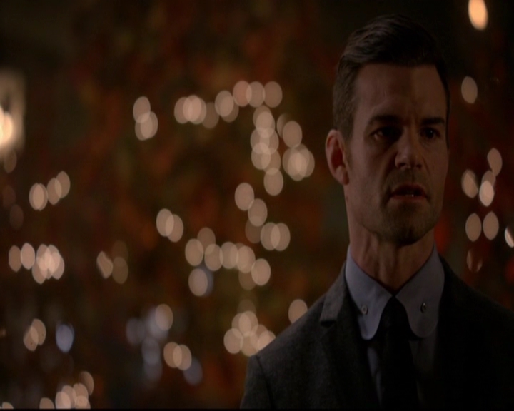 VampireDiariesWorld-dot-nl_TheOriginals_3x07OutOfTheEasy1809.jpg