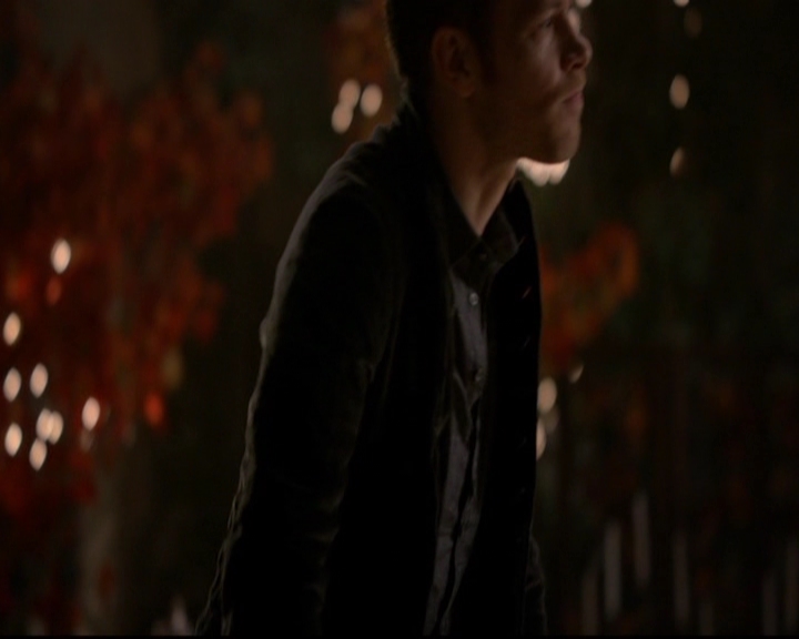 VampireDiariesWorld-dot-nl_TheOriginals_3x07OutOfTheEasy1823.jpg