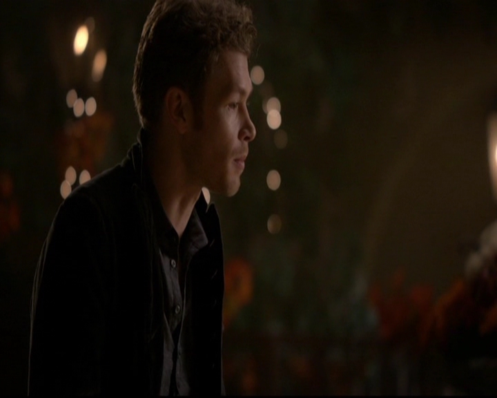 VampireDiariesWorld-dot-nl_TheOriginals_3x07OutOfTheEasy1827.jpg