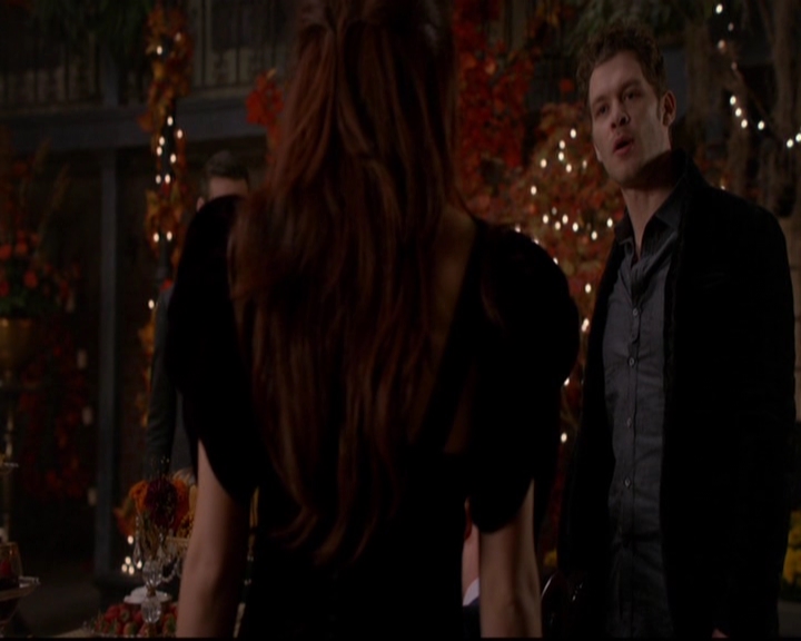 VampireDiariesWorld-dot-nl_TheOriginals_3x07OutOfTheEasy1859.jpg