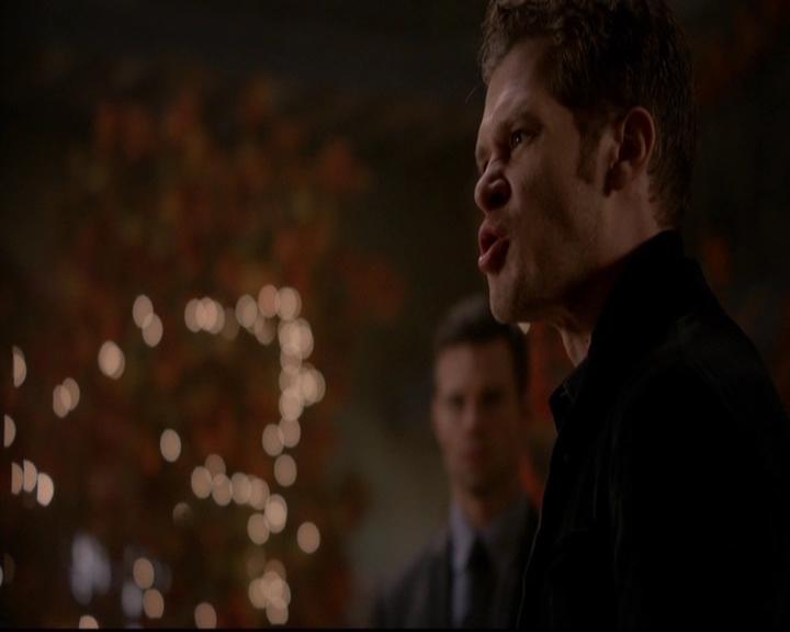 VampireDiariesWorld-dot-nl_TheOriginals_3x07OutOfTheEasy1870.jpg