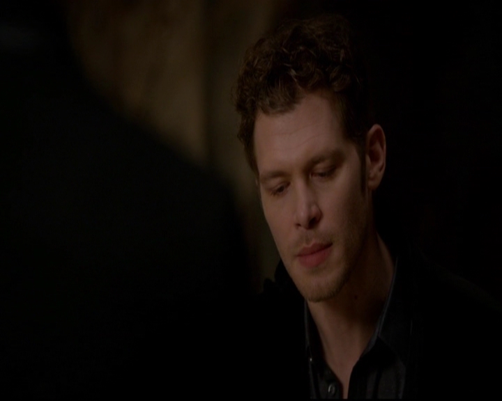 VampireDiariesWorld-dot-nl_TheOriginals_3x07OutOfTheEasy1900.jpg