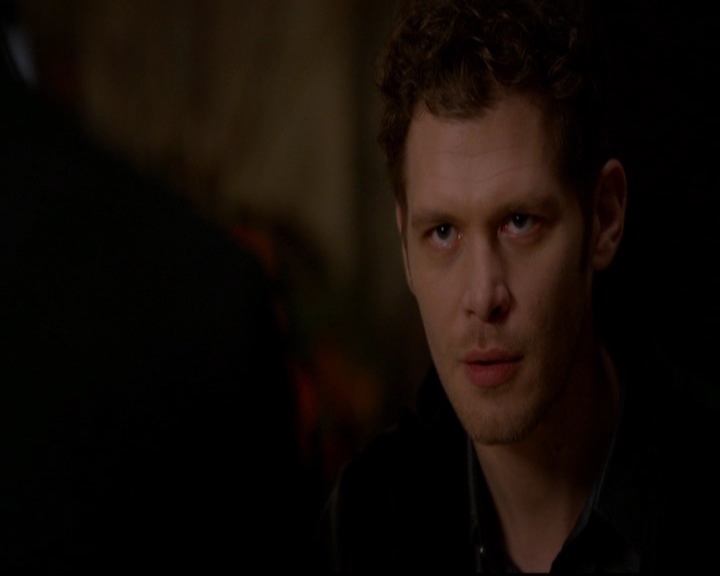 VampireDiariesWorld-dot-nl_TheOriginals_3x07OutOfTheEasy1906.jpg