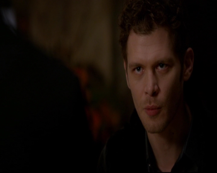 VampireDiariesWorld-dot-nl_TheOriginals_3x07OutOfTheEasy1907.jpg