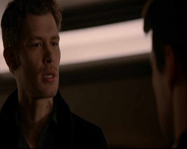 VampireDiariesWorld-dot-nl_TheOriginals_3x07OutOfTheEasy2041.jpg