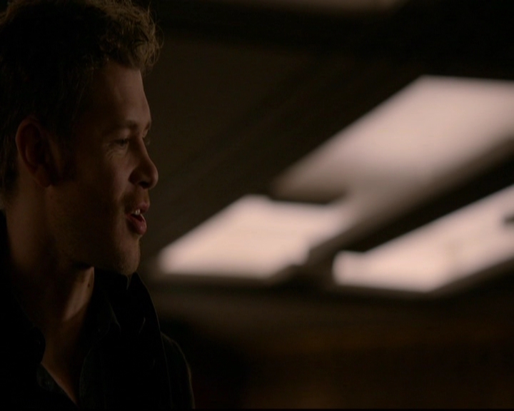 VampireDiariesWorld-dot-nl_TheOriginals_3x07OutOfTheEasy2042.jpg